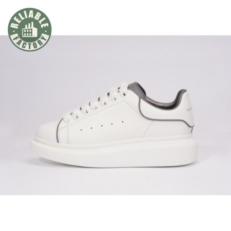 Alexander McQueen Oversized 3M white SIZE: 35-45