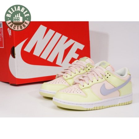 NK Dunk Low "Lime lce" SIZE: 36-40