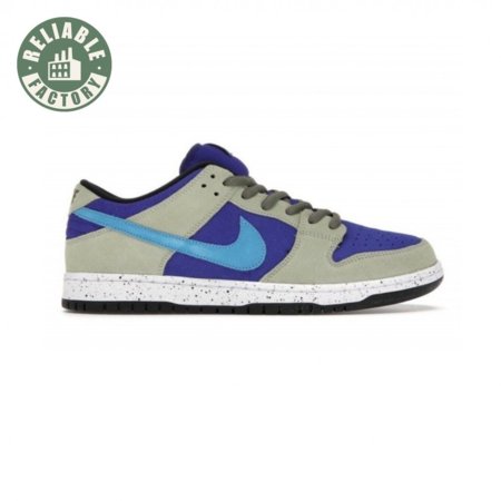 Dunk Low SB 'ACG Celadon' Size 36-47.5