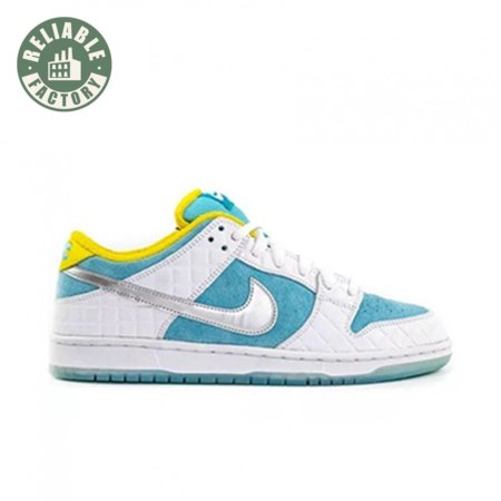 FTC x Dunk Low SB 'Lagoon Pulse' Size 36-47.5